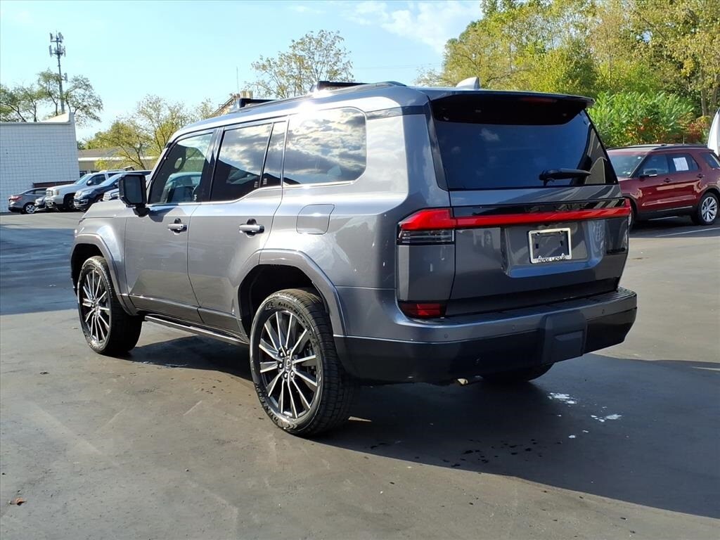 2024 Lexus GX 550 photo 3