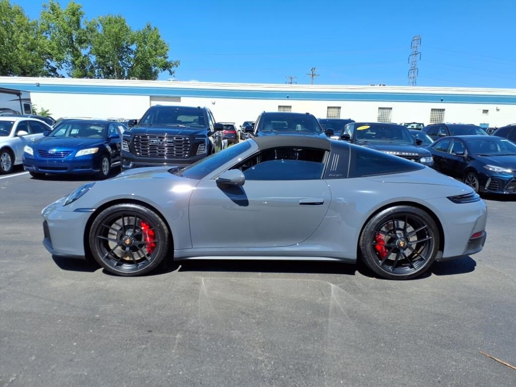 2025 Porsche 911 Targa 4 GTS photo 2