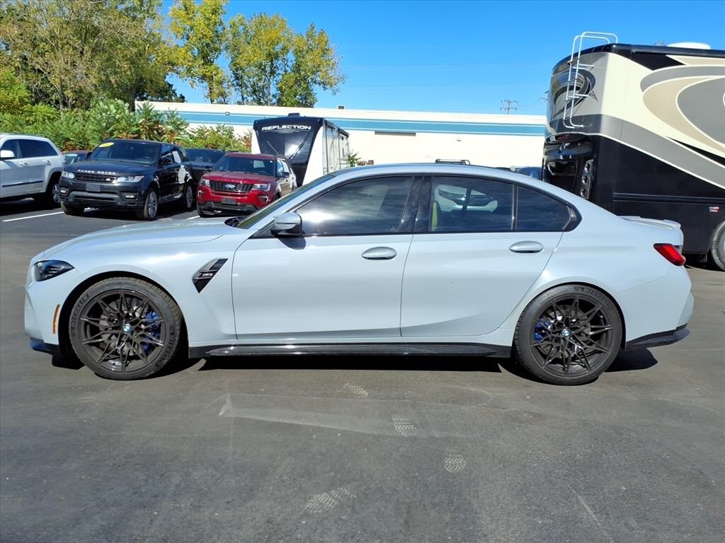 2023 Bmw M3 3 Sedan photo 2
