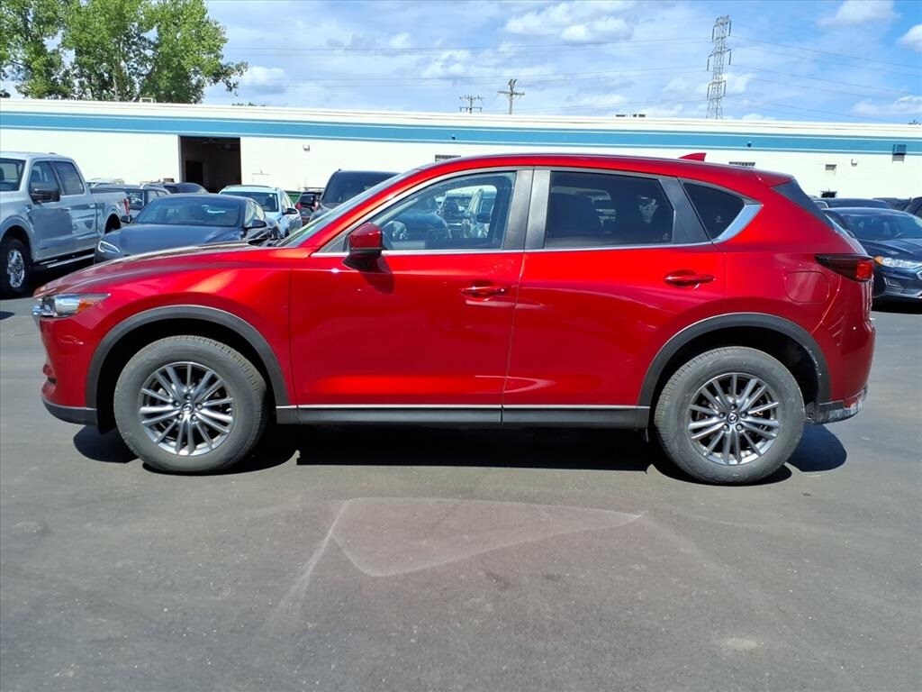 2017 Mazda CX-5 Touring photo 2