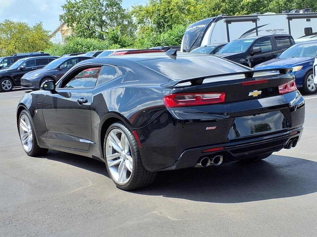 2016 Chevrolet Camaro SS photo 3