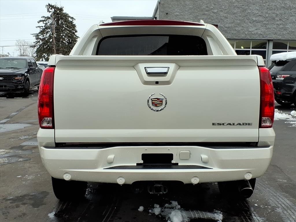 Used 2013 Cadillac Escalade EXT Premium SUV