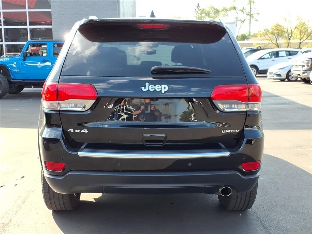 2019 Jeep Grand Cherokee Limited photo 3