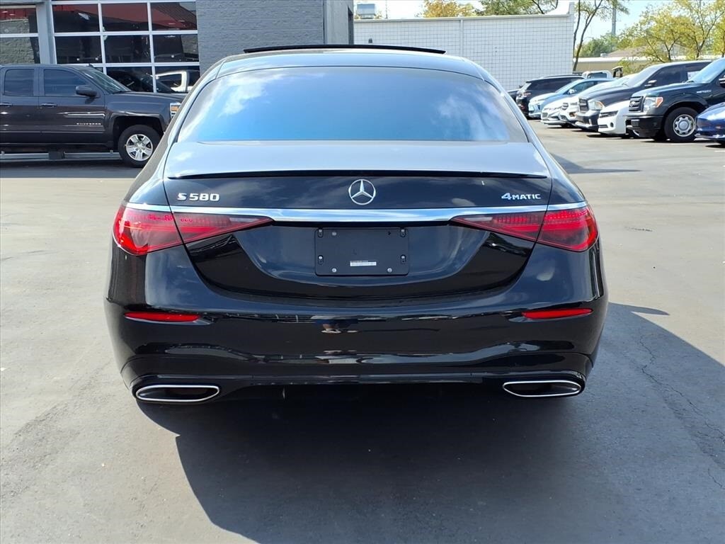 2022 Mercedes Benz S 580 4MATIC photo 3