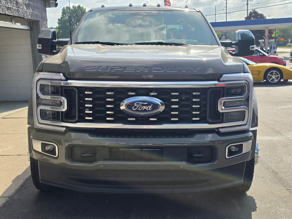 Used 2026 Ford F-450SD Platinum Truck