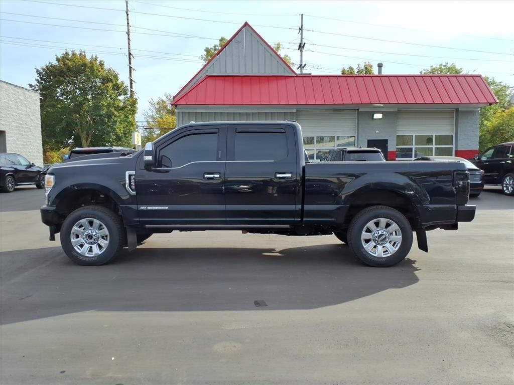 2022 Ford F-250 photo 2