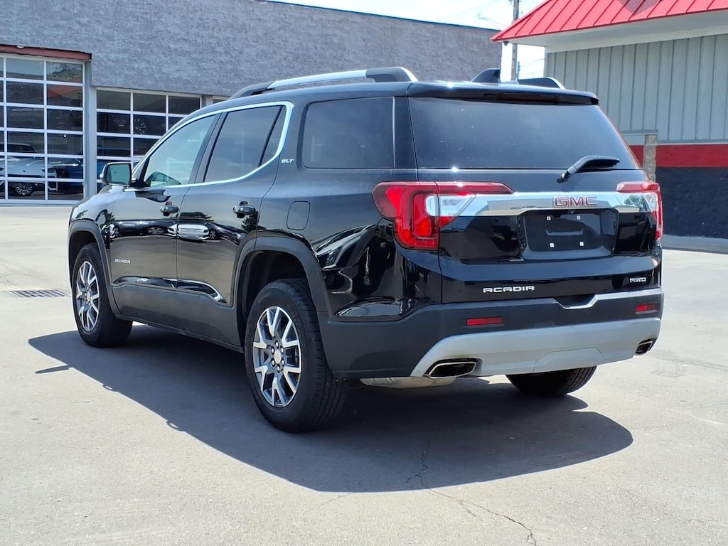 Used 2023 GMC Acadia SLT SUV