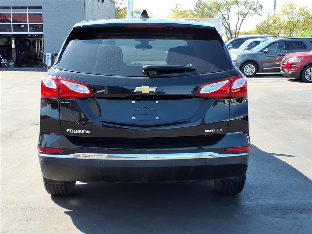 2019 Chevrolet Equinox LT photo 4