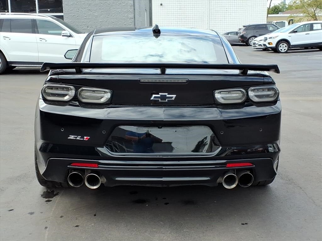2023 Chevrolet Camaro ZL1 photo 4