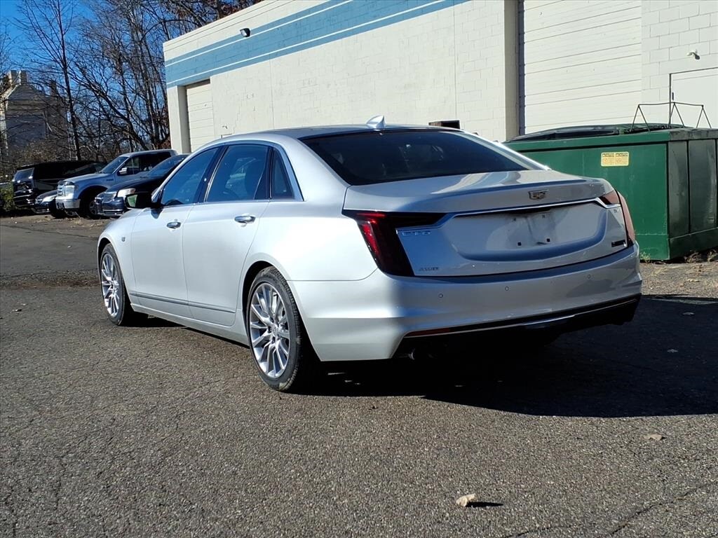 2019 Cadillac CT6 Luxury photo 3