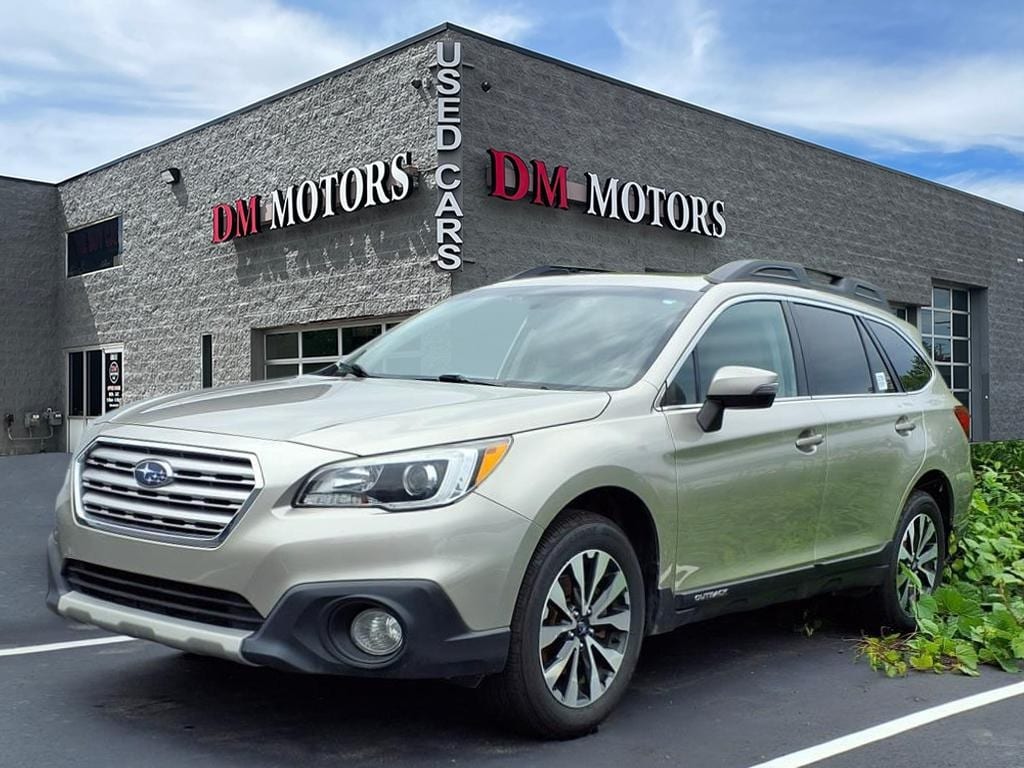 2016 Subaru Outback Limited's photo