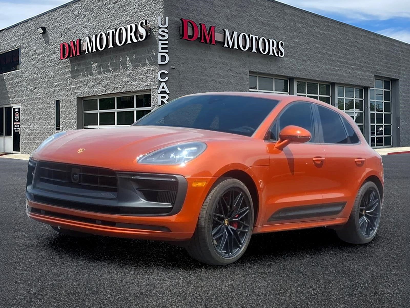 2023 Porsche Macan GTS's photo