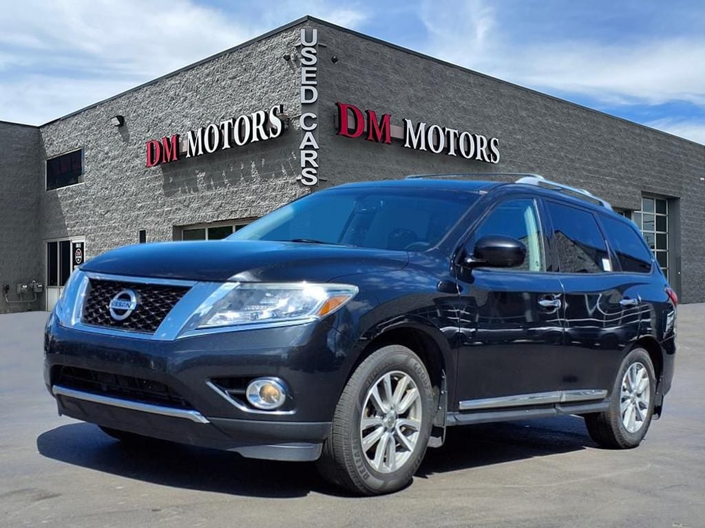 2016 Nissan Pathfinder SL