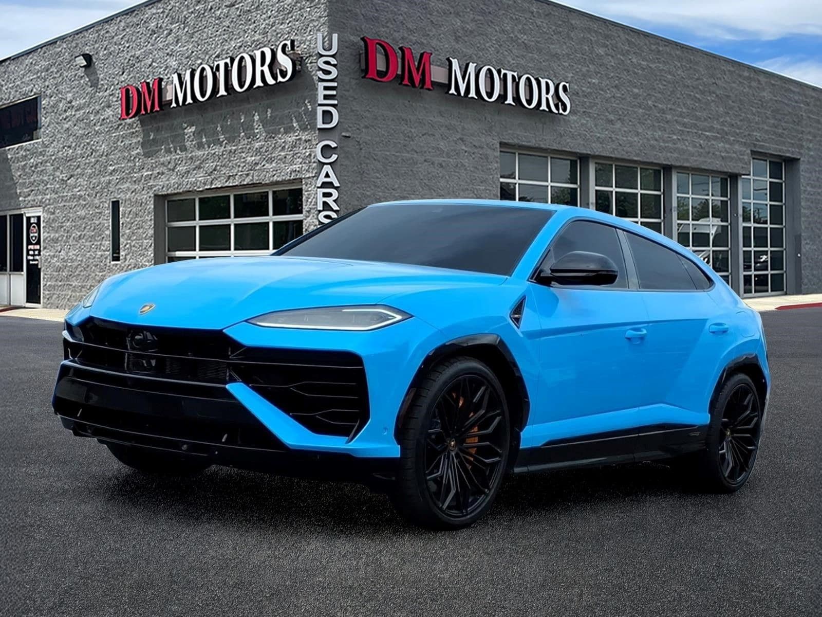 2025 Lamborghini Urus 4.0 V8 PHEV SE's photo