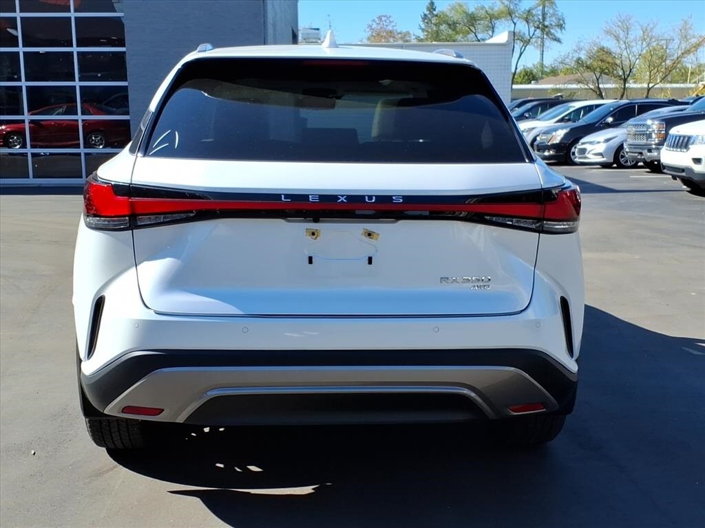2024 Lexus RX 350 F SPORT Handling photo 4