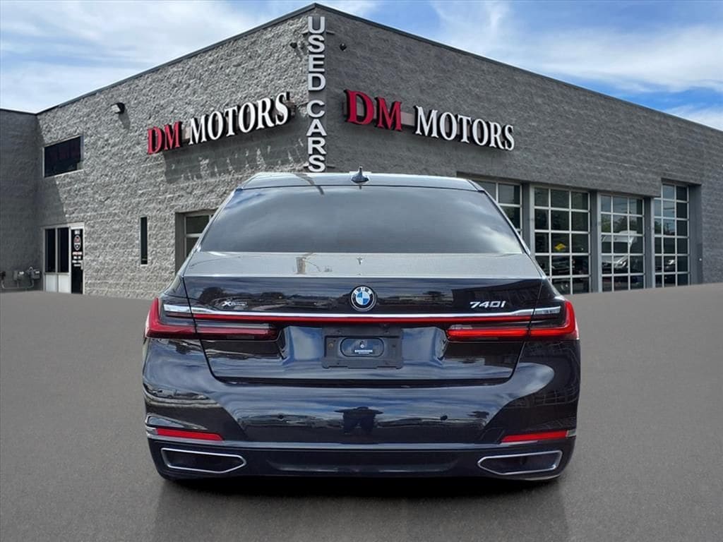 Used 2021 BMW 7 Series 740i xDrive Sedan