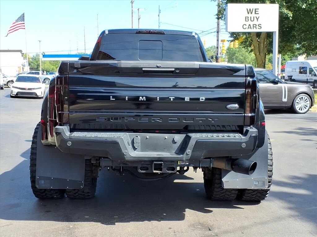 2018 Ford F-450 photo 3