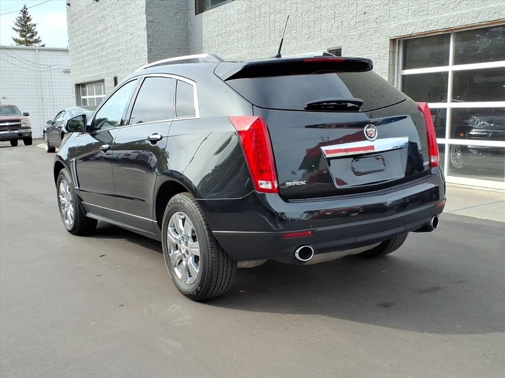 2014 Cadillac SRX Luxury photo 3