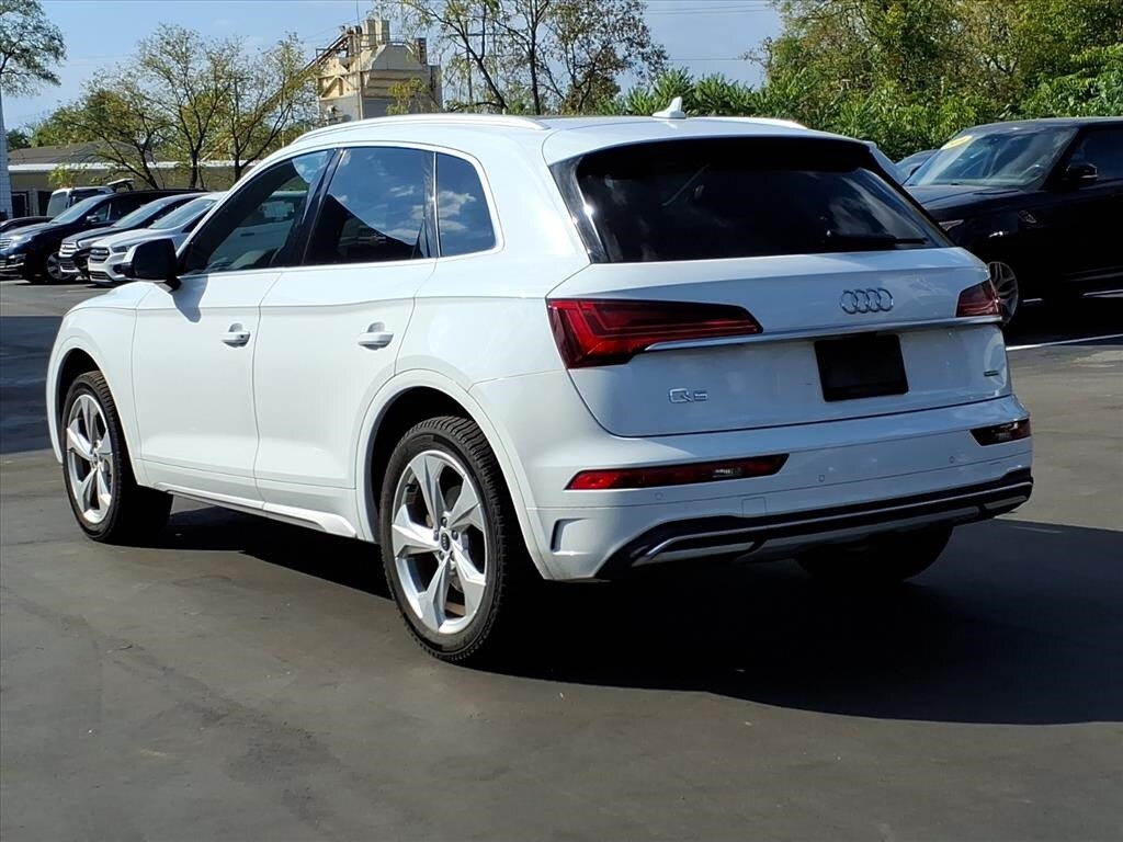 2021 Audi Q5 45 Premium Premium Plus Plus photo 2