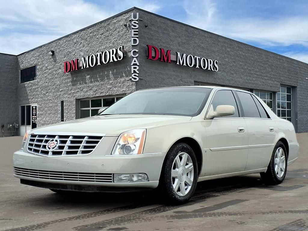 2007 Cadillac DTS Luxury I's photo