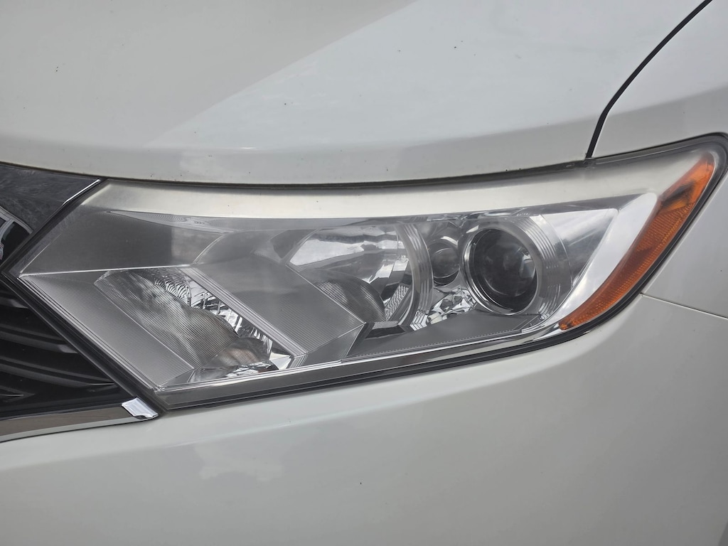 Used 2014 Nissan Quest 3.5 LE Minivan/Van