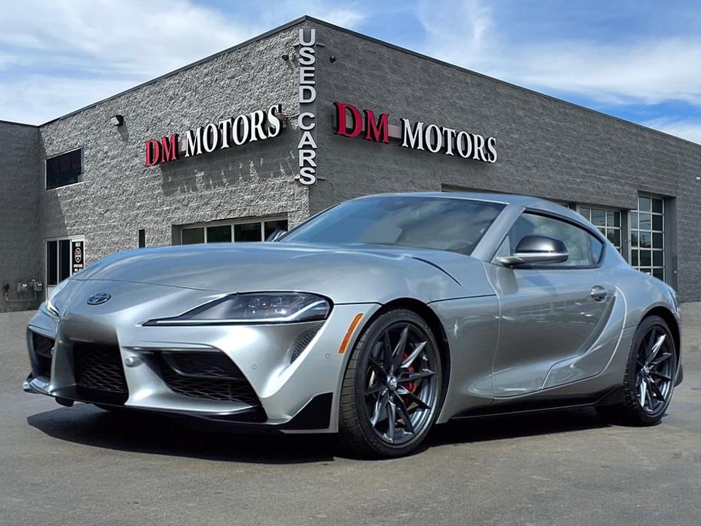 2023 Toyota Supra Premium's photo