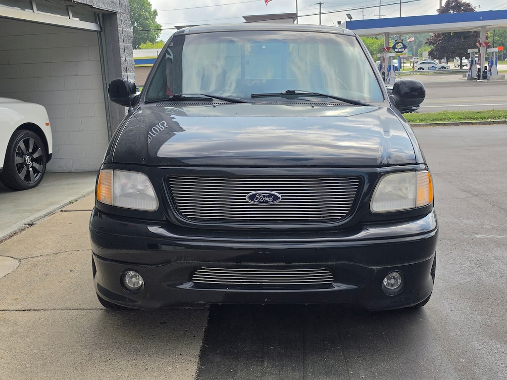 Used 2000 Ford F-150 Harley Edition Truck