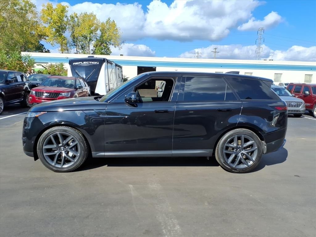 Used 2024 Land Rover Range Rover Sport SE SUV