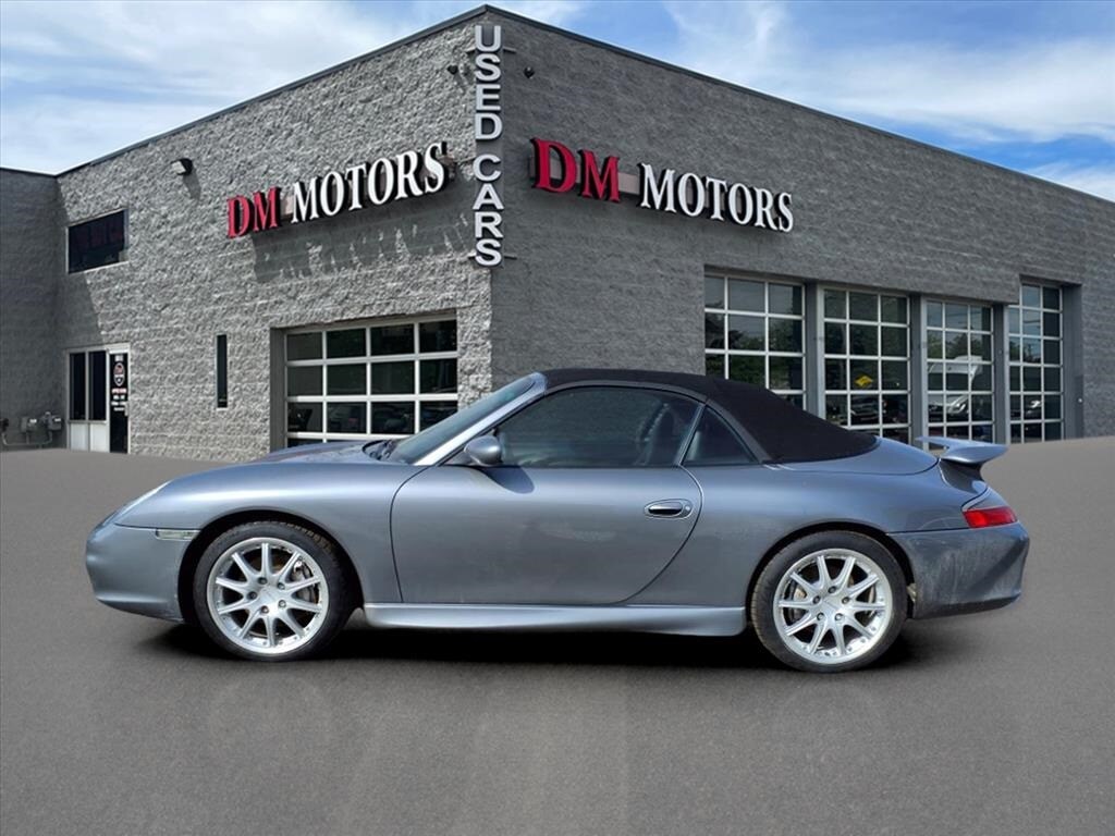 2002 Porsche 911 Cabriolet photo 2