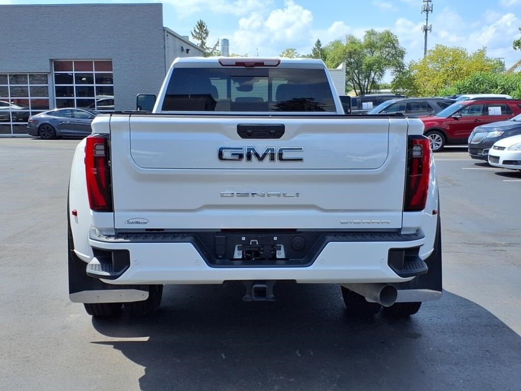 2024 Gmc Sierra HD Denali Ultimate photo 4
