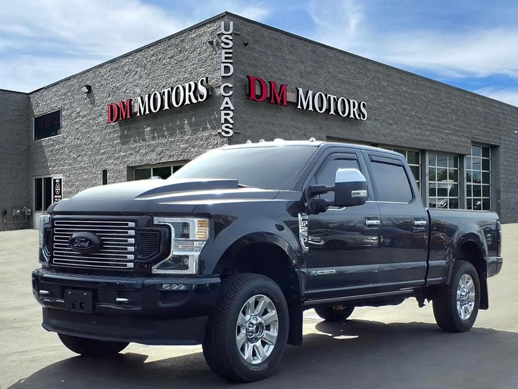 2022 Ford F-250 Super Duty Platinum's photo