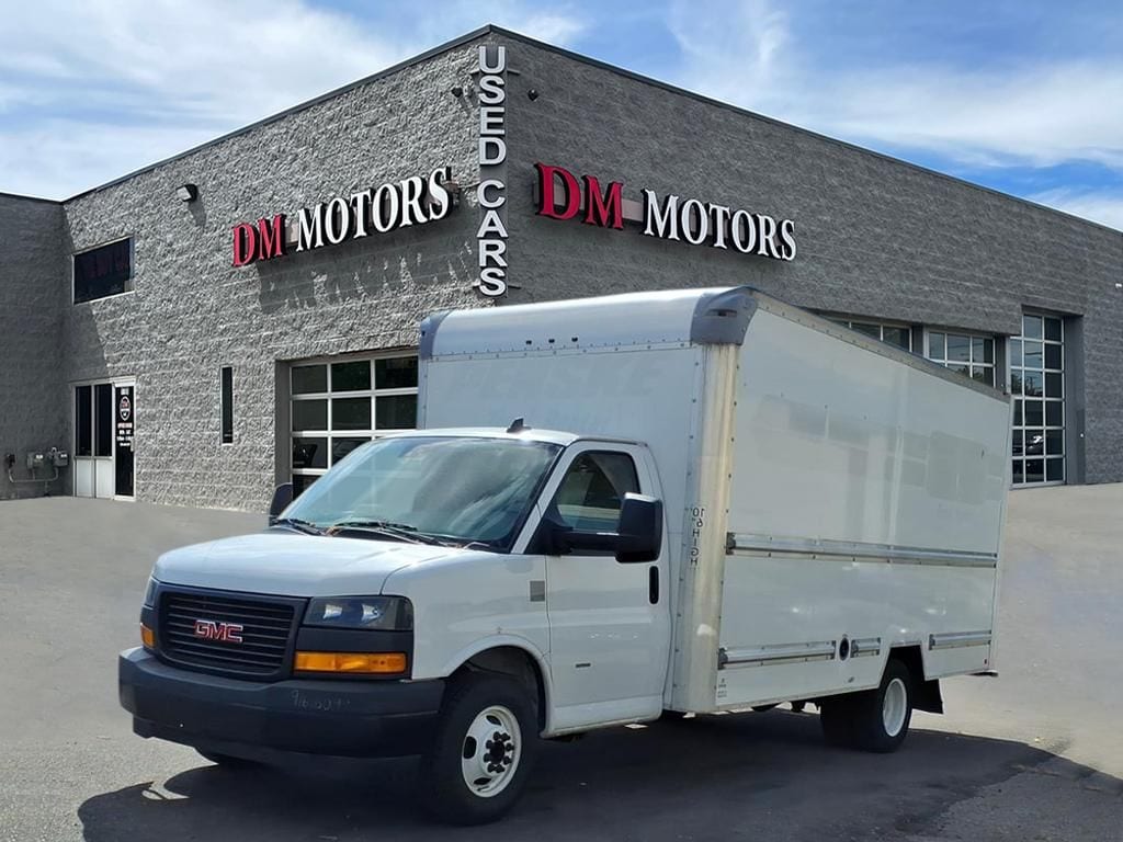 2020 GMC Savana 3500 177" WB's photo