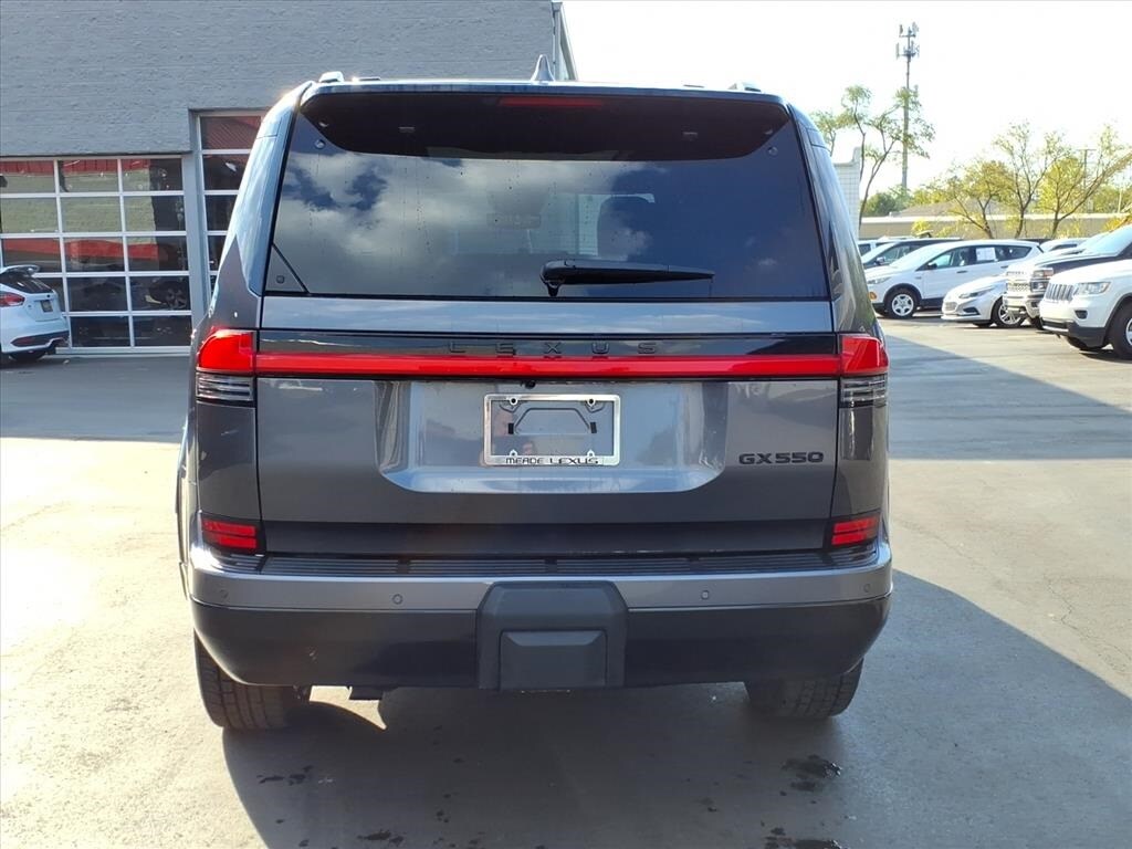 2024 Lexus GX 550 photo 4
