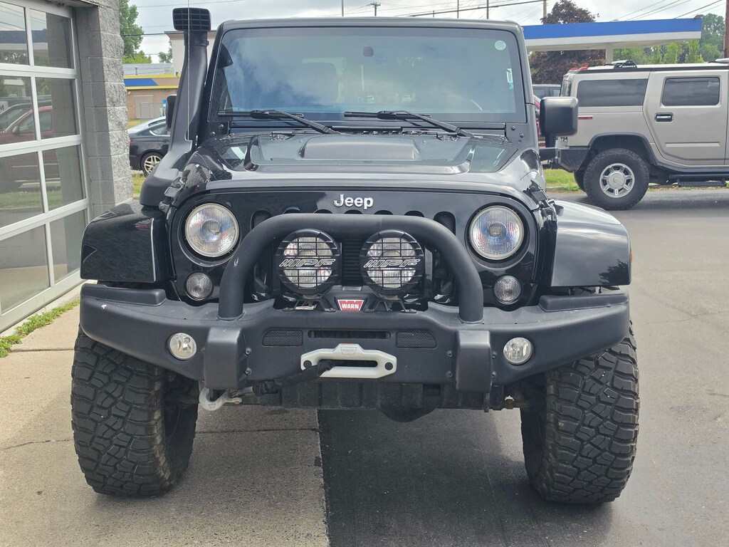 Used 2016 Jeep Wrangler Unlimited Rubicon SUV