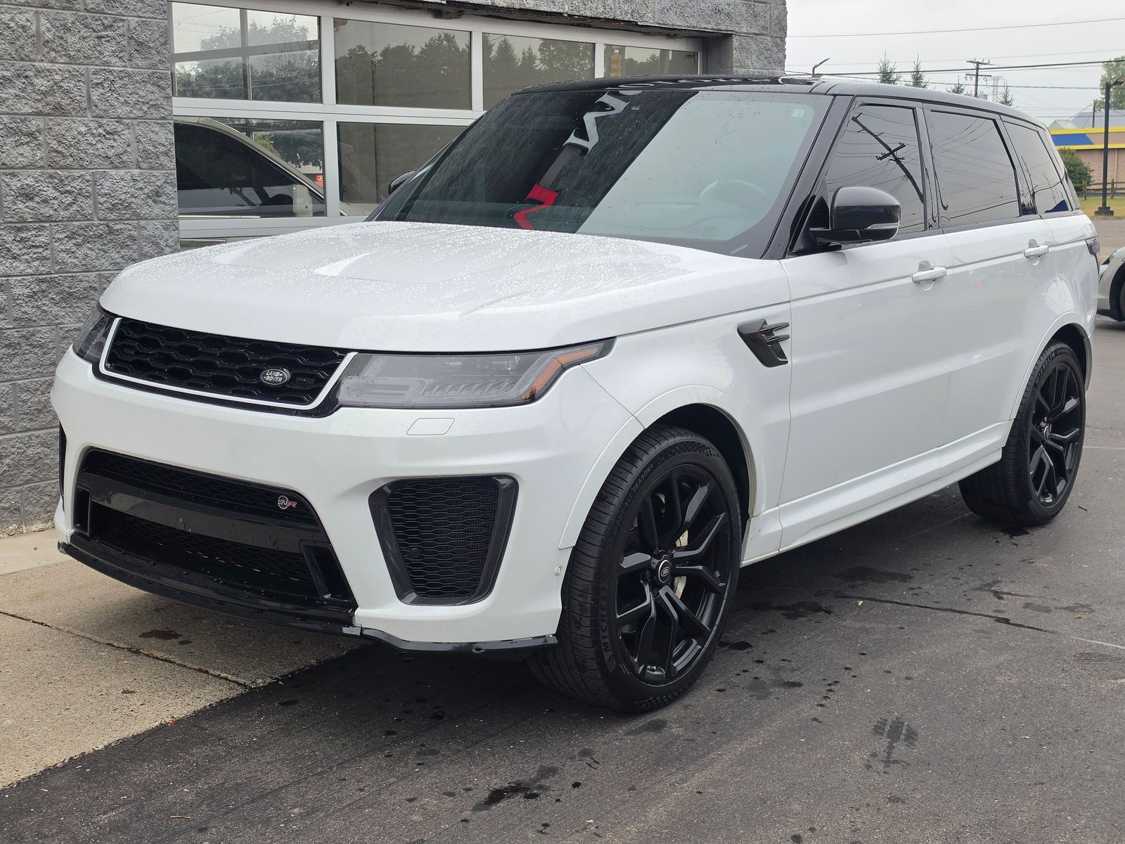 2020 Land Rover Range Rover Sport SVR AWD photo