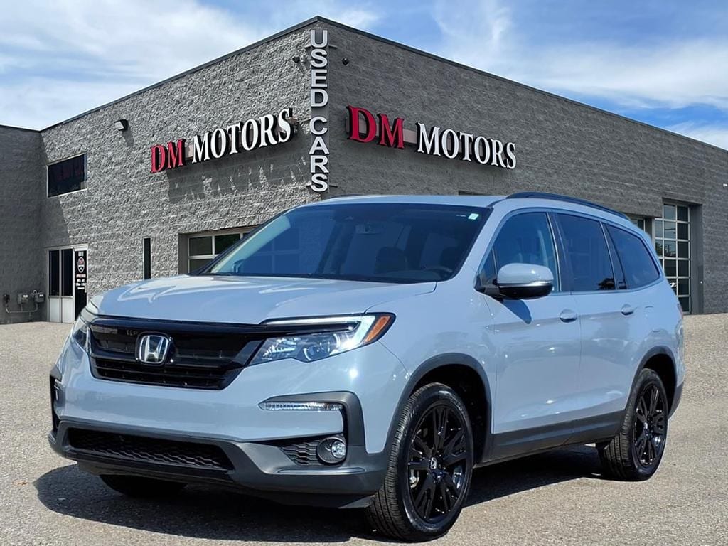 2022 Honda Pilot SE's photo
