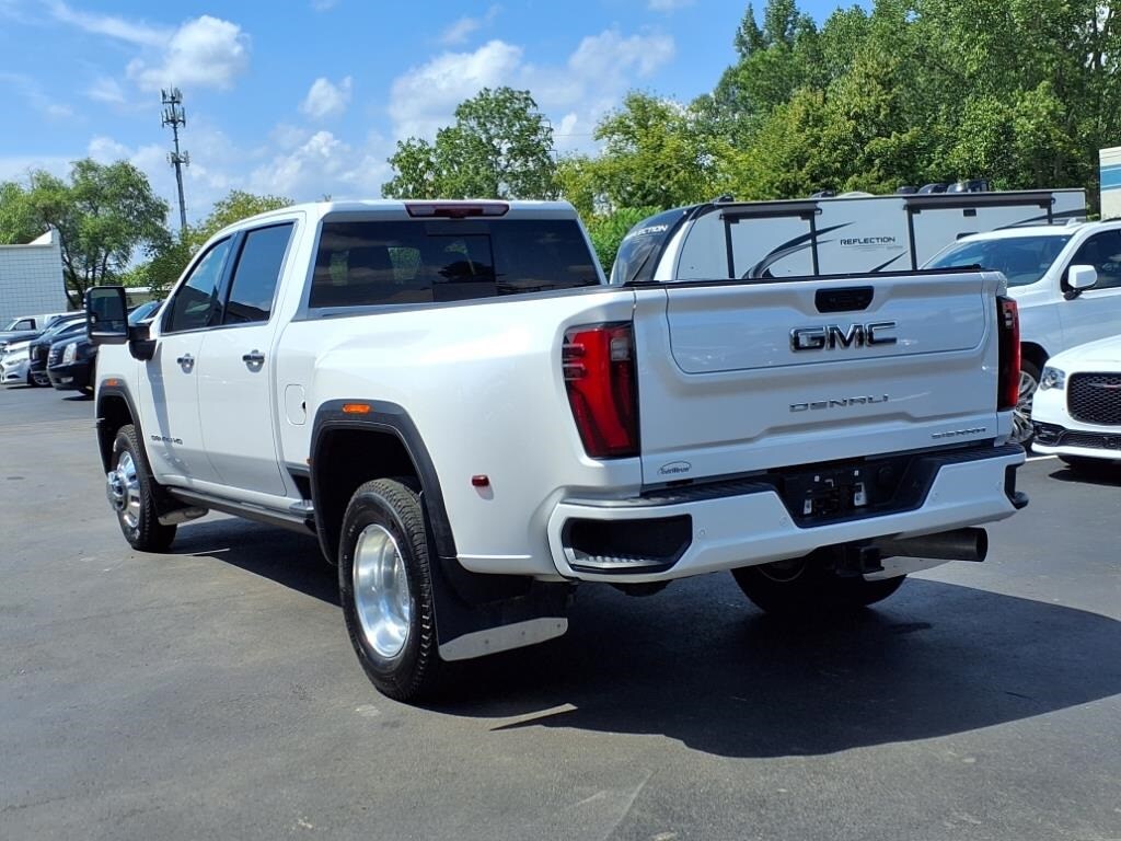 2024 Gmc Sierra HD Denali Ultimate photo 3