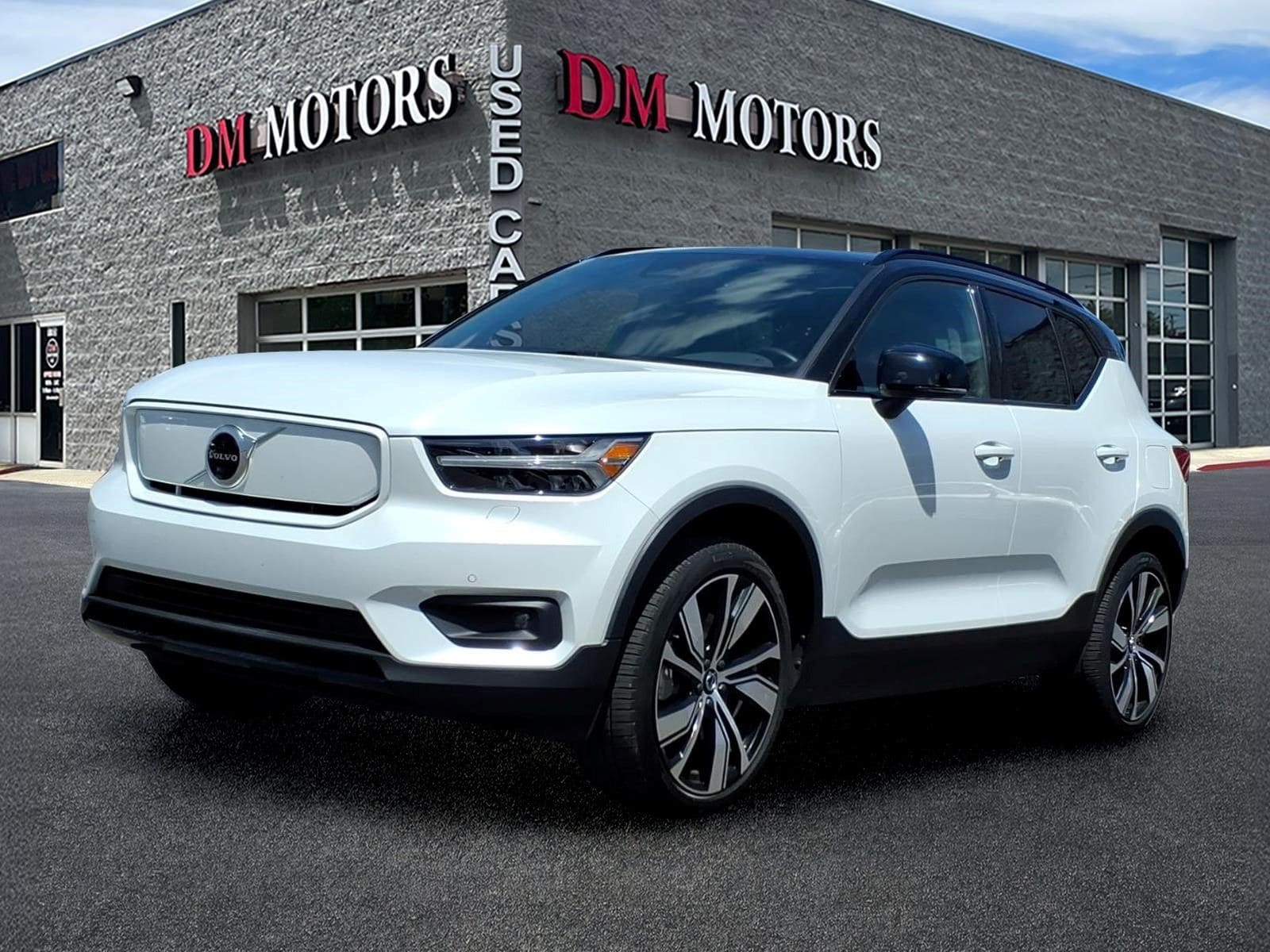 2021 Volvo XC40 P8 Recharge AWD's photo