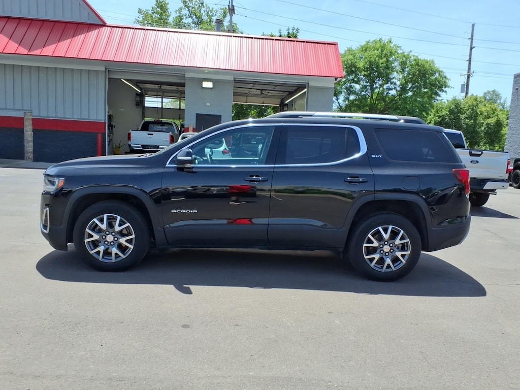 Used 2023 GMC Acadia SLT SUV