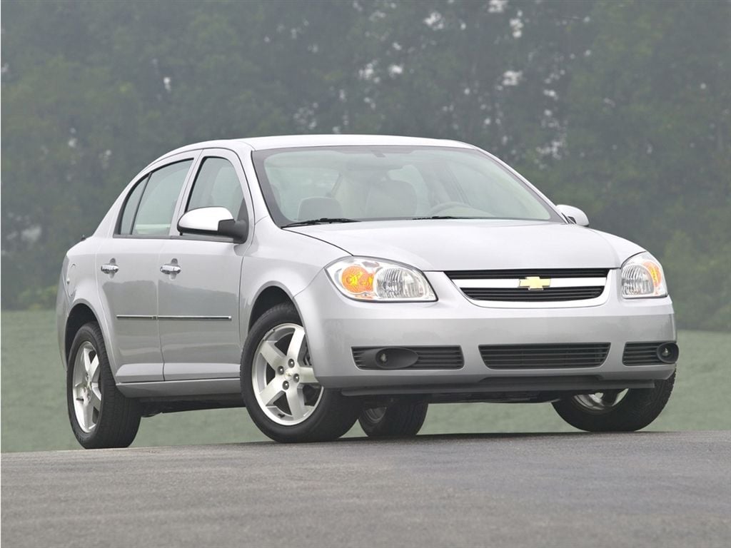 2009 Chevrolet Cobalt LS Sedan's photo