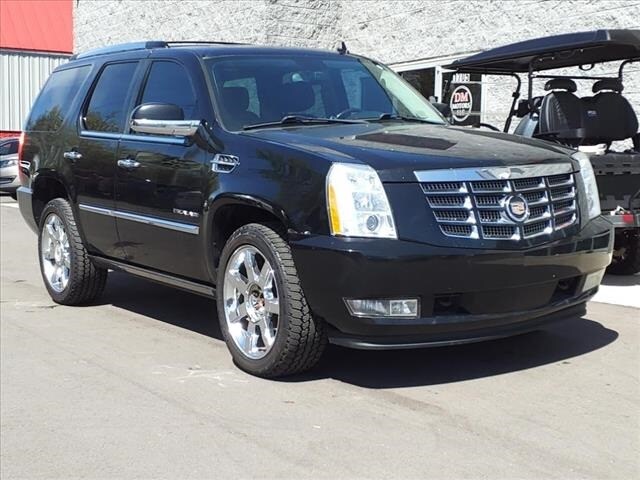 2011 Cadillac Escalade Premium photo 3