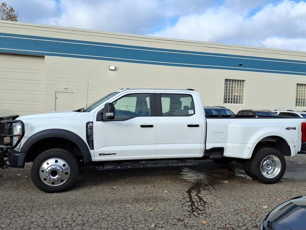 Used 2023 Ford F-450SD XL Truck