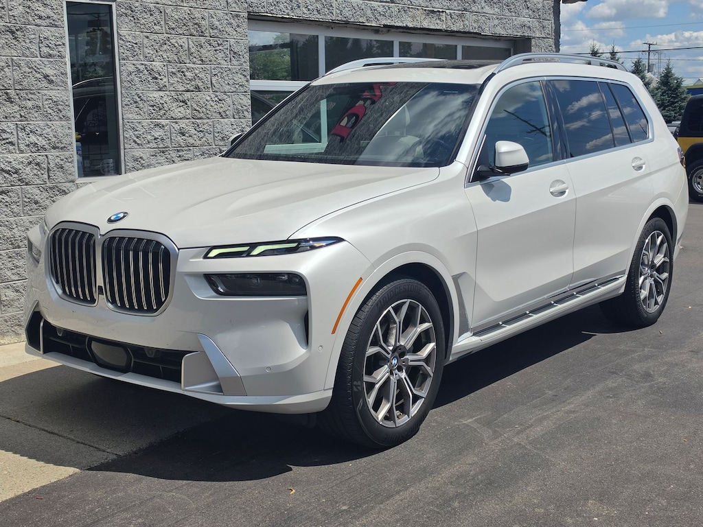 Used 2023 BMW X7 xDrive40i SUV