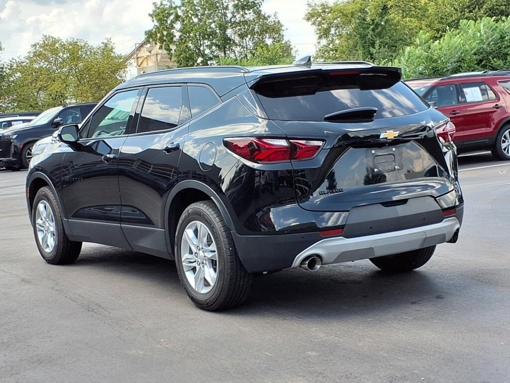 2021 Chevrolet Blazer 2LT photo 3