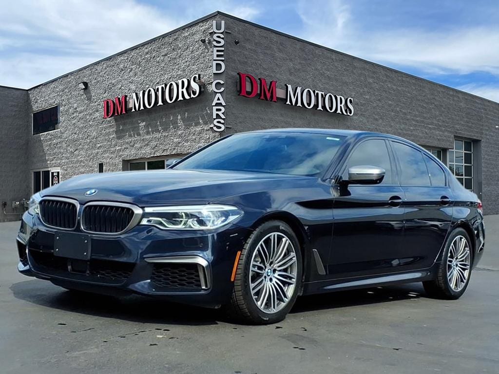 2019 BMW 5 Series M550i's photo