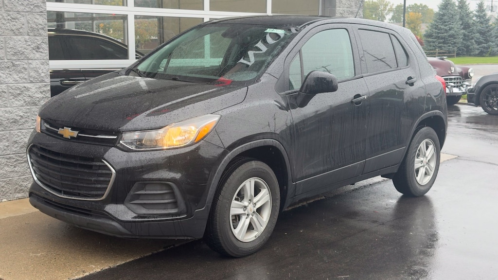 Used 2020 Chevrolet Trax LS SUV