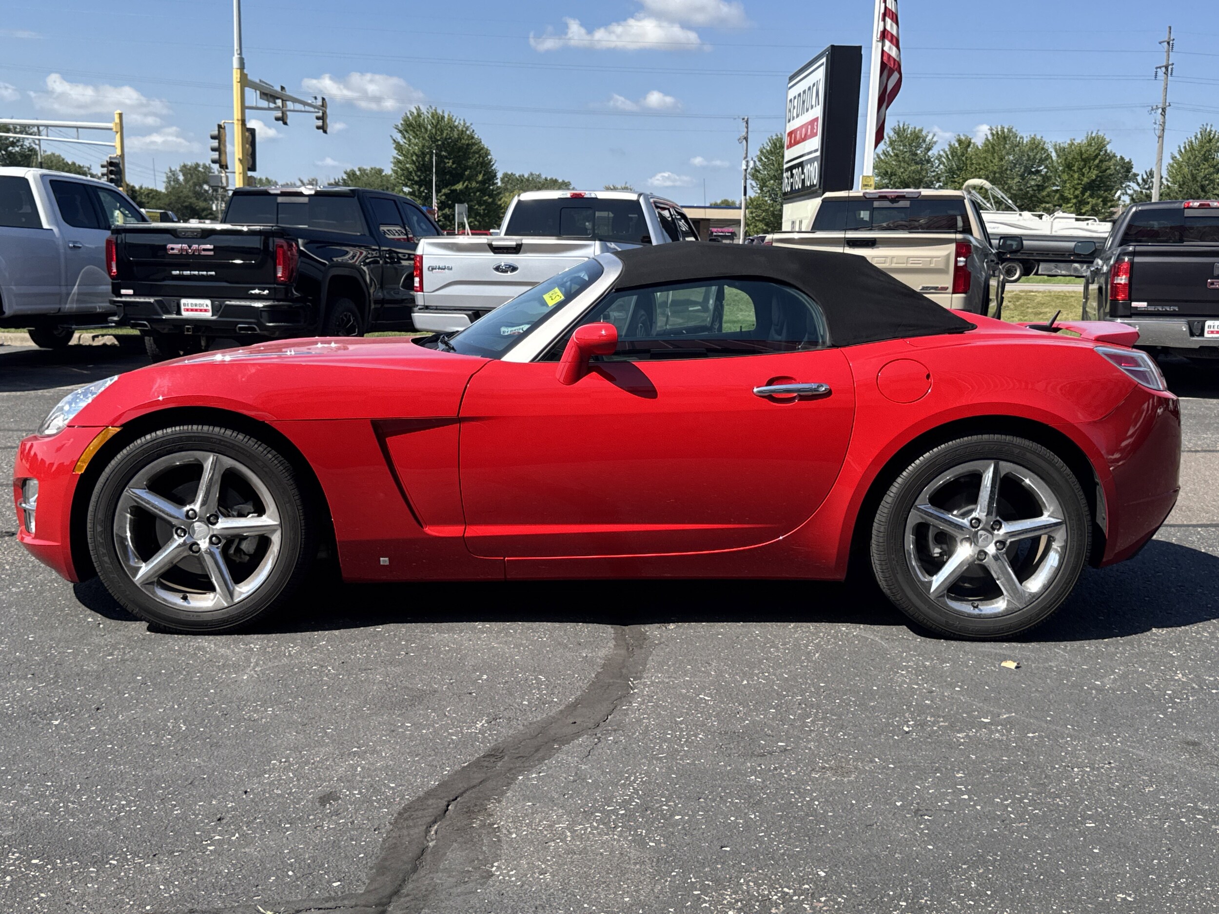2007 Saturn Sky Base Convertible photo 4