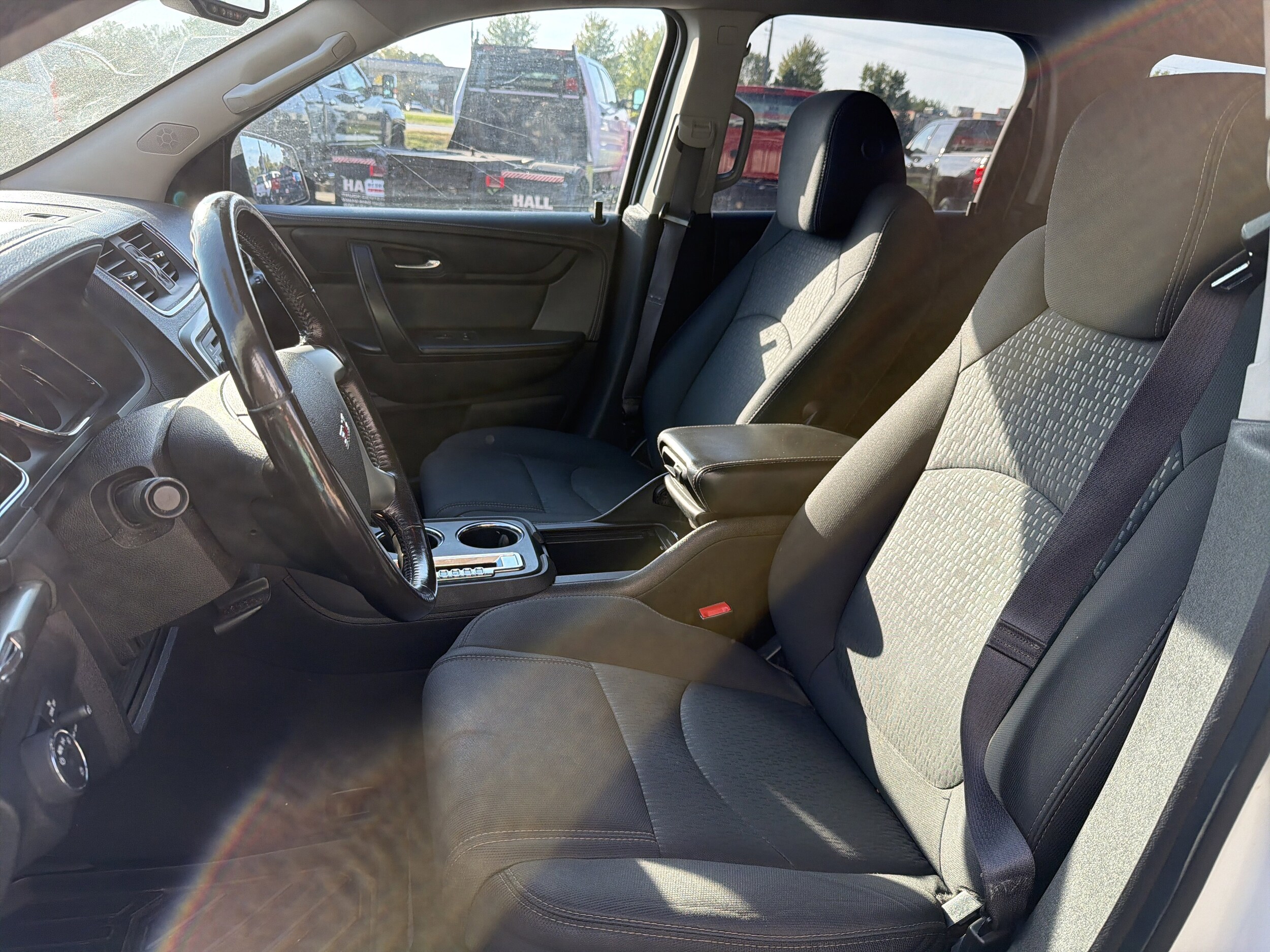 2014 Gmc Acadia SLE photo 3