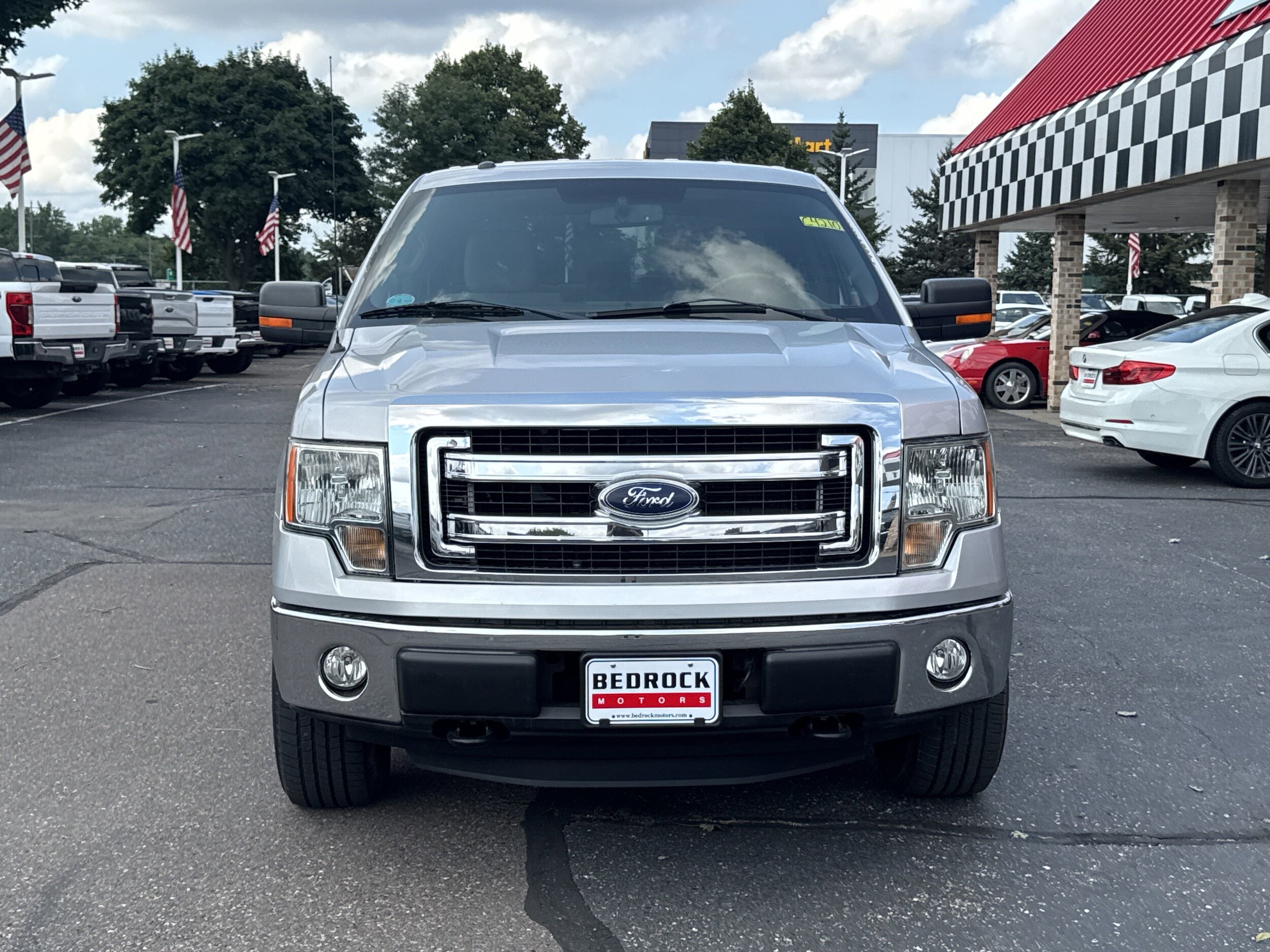 2014 Ford F-150 XLT photo 2