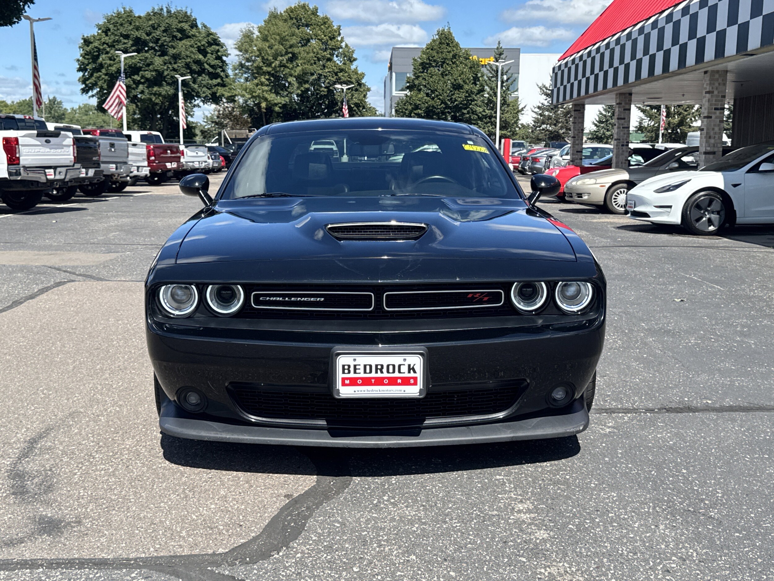 2019 Dodge Challenger R/T photo 2